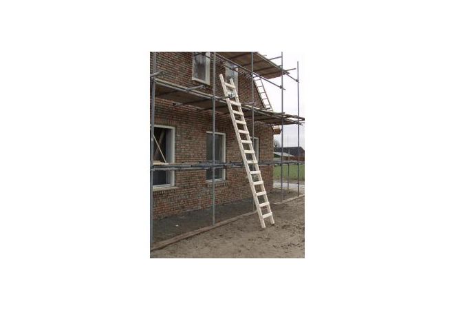 Wetim ladder enkel 16 sporten / 4,50m hout met anti-doorzaagstrip - JSK Handelsonderneming