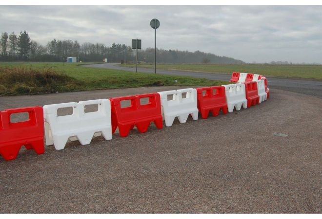 Barrier (watergevuld)